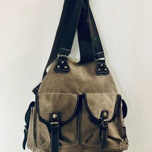 Vintage-Like Canvas Messenger Bag Khaki Green AHMIK